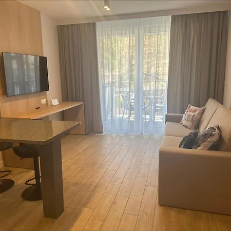 Park View By Baltic Apartment *